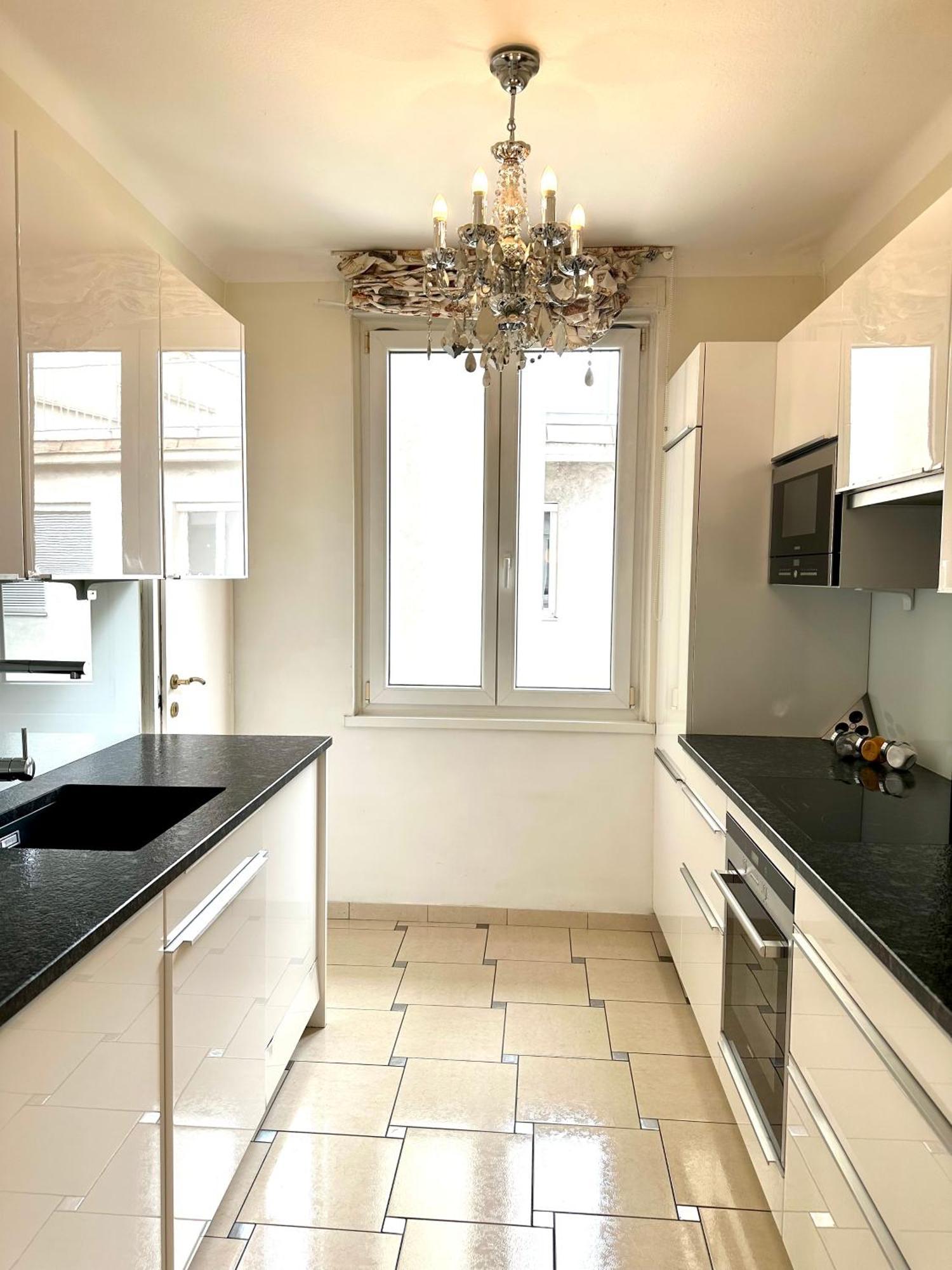 Center Apartment With 360° Rooftop Wien Eksteriør billede